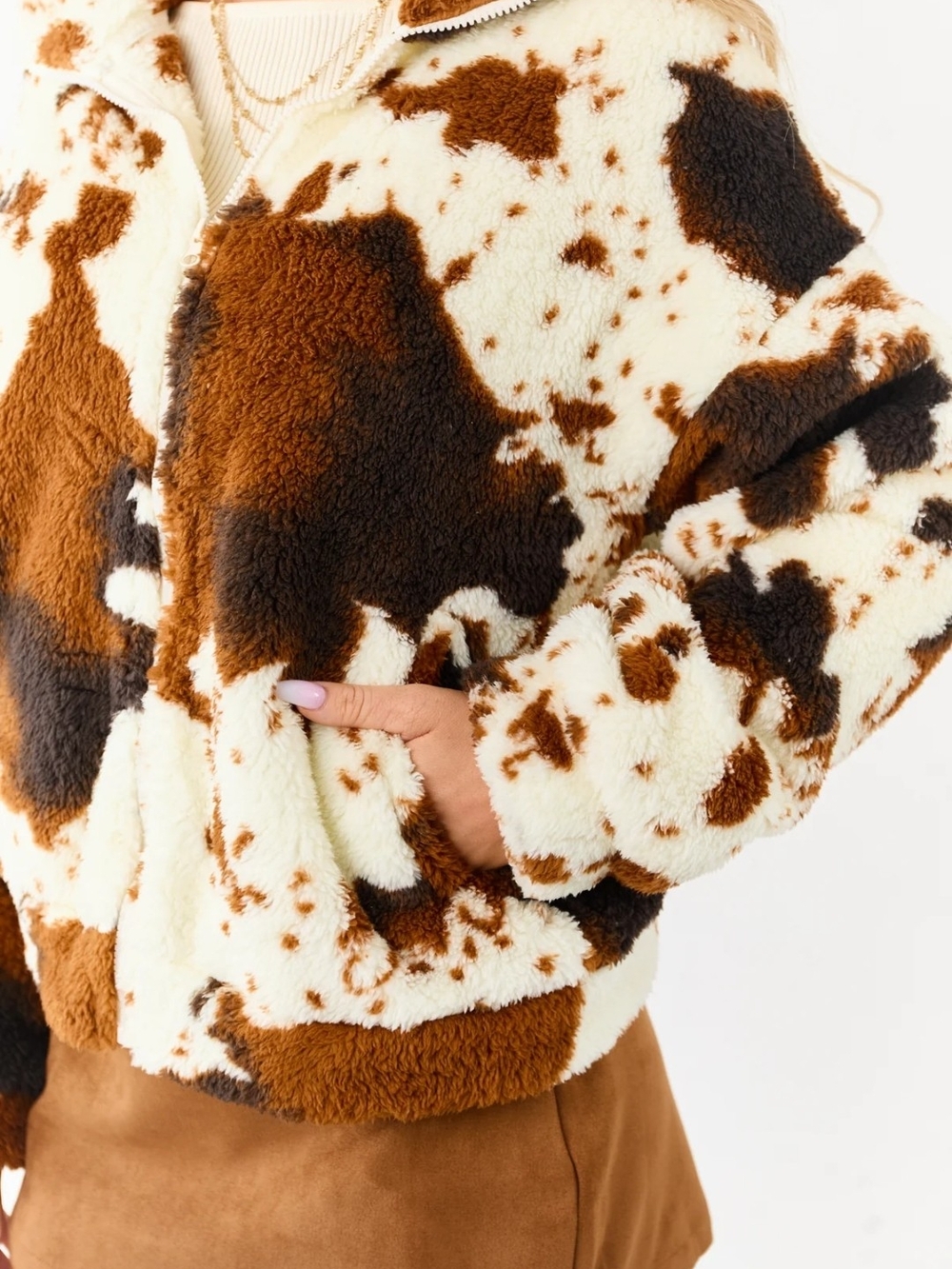 NWT Lovelo Faux Sherpa Cowprint Jacket - Picture 2 of 5